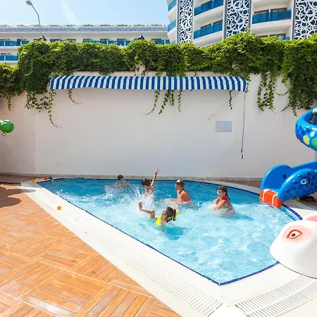 Resort Narcia - Ultra Side