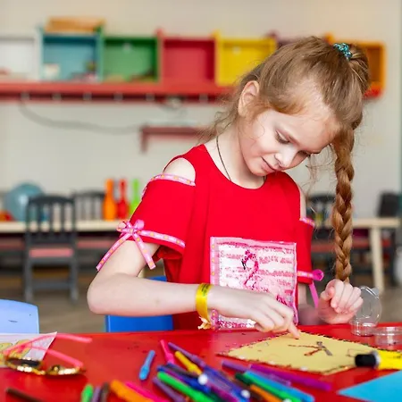 Narcia - Ultra 5* Side