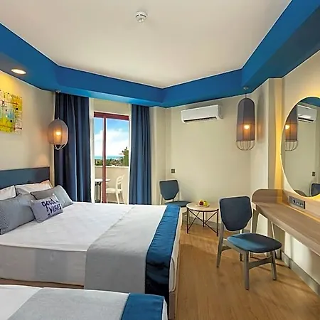 Resort Narcia Side