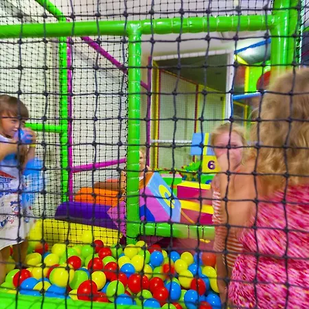 Resort Narcia - Ultra